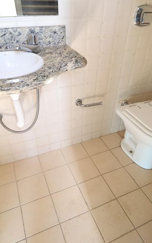 Apartamento para alugar com 359m², 4 quartos e 2 vagasBanheiro do Terraço