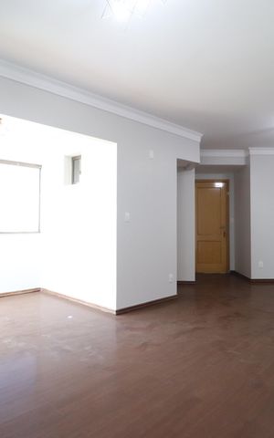 Apartamento para alugar com 359m², 4 quartos e 2 vagasSala
