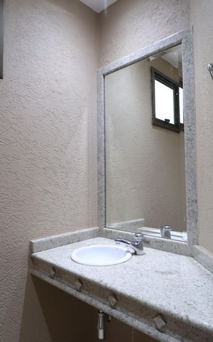 Apartamento para alugar com 359m², 4 quartos e 2 vagasLavabo