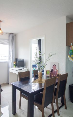 Apartamento à venda com 35m², 2 quartos e sem vaga Apartamento à venda com 35m², 2 quartos e sem vagaSala