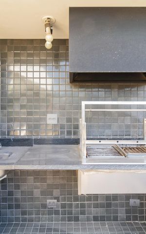 Apartamento à venda com 267m², 4 quartos e 4 vagas