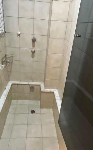 Apartamento para alugar com 40m², 2 quartos e 1 vaga Apartamento para alugar com 40m², 2 quartos e 1 vagaBanheiro