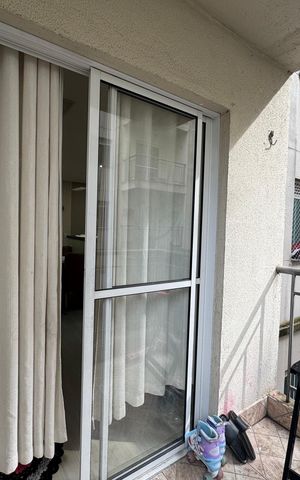 Apartamento à venda com 57m², 3 quartos e 1 vaga Apartamento à venda com 57m², 3 quartos e 1 vagaVaranda