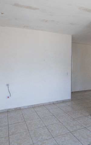 Casa para alugar com 63m², 3 quartos e 2 vagas Casa para alugar com 63m², 3 quartos e 2 vagasCozinha