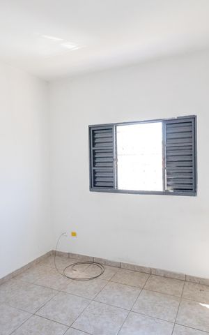 Casa para alugar com 63m², 3 quartos e 2 vagas Casa para alugar com 63m², 3 quartos e 2 vagasQuarto 1