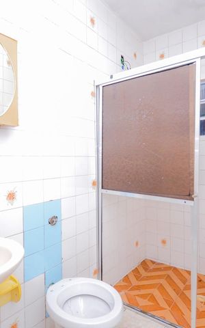 Casa à venda com 300m², 1 quarto e 1 vagaBanheiro