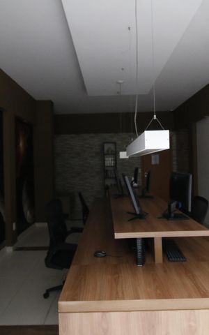 Apartamento à venda com 136m², 3 quartos e 2 vagasEscritório - area comum