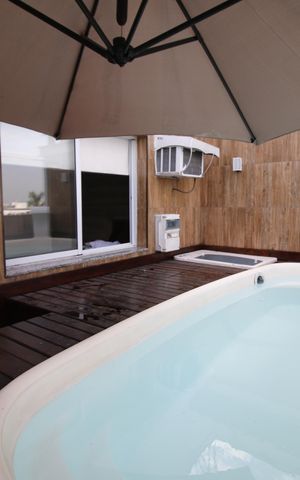 Apartamento à venda com 136m², 3 quartos e 2 vagasPiscina da cobertura 
