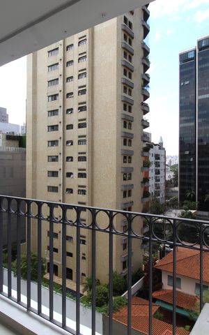 Apartamento à venda com 79m², 2 quartos e 1 vagaVaranda