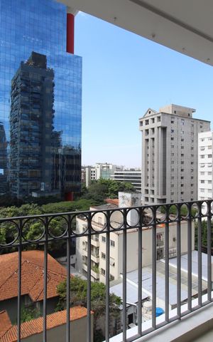 Apartamento à venda com 79m², 2 quartos e 1 vagaVaranda