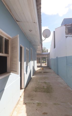 Casa para alugar com 40m², 2 quartos e sem vagaÁrea externa