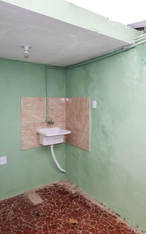 Casa para alugar com 120m², 2 quartos e 2 vagasÁrea de Serviço