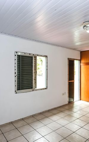 Casa para alugar com 120m², 2 quartos e 2 vagasQuarto 1