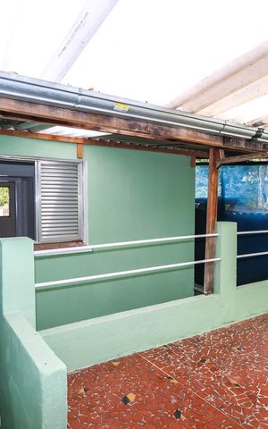 Casa para alugar com 120m², 2 quartos e 2 vagasÁrea de Serviço