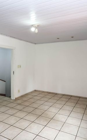 Casa para alugar com 120m², 2 quartos e 2 vagasQuarto 1