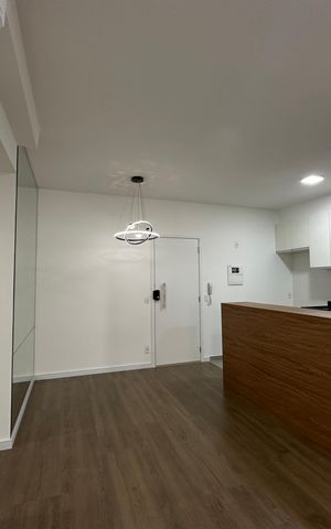 Apartamento para alugar com 70m², 2 quartos e 1 vagaSala