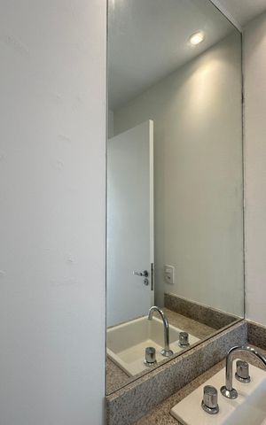 Apartamento para alugar com 140m², 2 quartos e 2 vagas Apartamento para alugar com 140m², 2 quartos e 2 vagasBanheiro Social