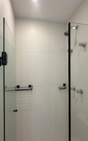 Apartamento para alugar com 140m², 2 quartos e 2 vagas Apartamento para alugar com 140m², 2 quartos e 2 vagasBanheiro da Suíte