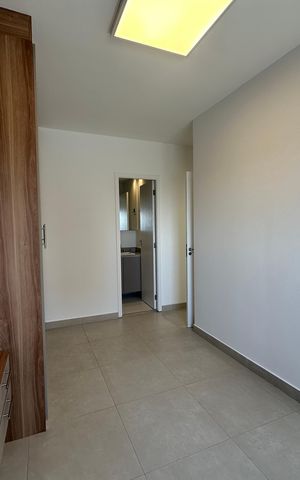 Apartamento para alugar com 140m², 2 quartos e 2 vagas Apartamento para alugar com 140m², 2 quartos e 2 vagasSuíte