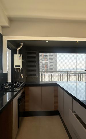 Apartamento para alugar com 140m², 2 quartos e 2 vagas Apartamento para alugar com 140m², 2 quartos e 2 vagasCozinha