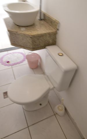 Casa de condomínio para alugar com 124m², 3 quartos e sem vagaLavabo