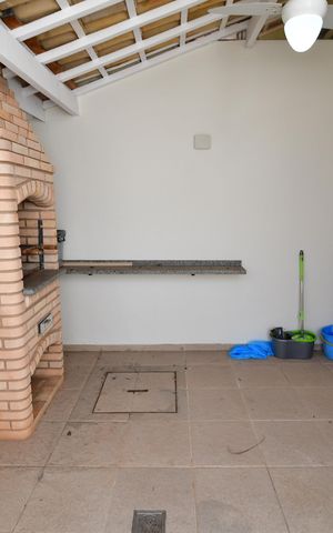 Casa de condomínio para alugar com 124m², 3 quartos e sem vagaChurrasqueira