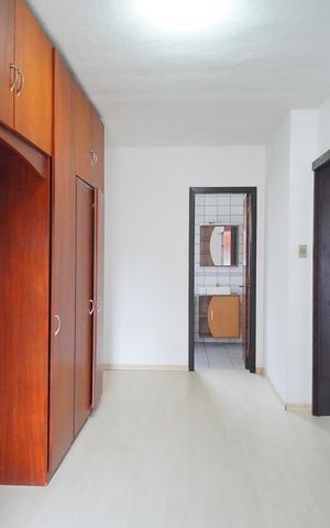 Casa de condomínio para alugar com 117m², 3 quartos e 2 vagasSuíte