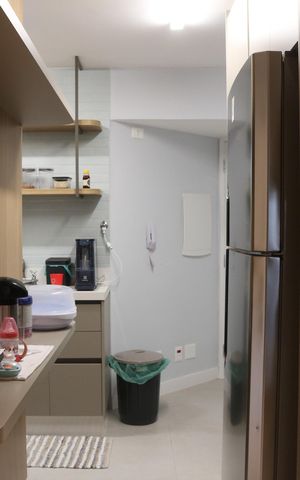 Apartamento para alugar com 74m², 2 quartos e 2 vagasCozinha e Área de Serviço