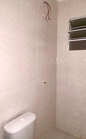 Casa para alugar com 24m², 1 quarto e sem vaga Casa para alugar com 24m², 1 quarto e sem vagaBanheiro