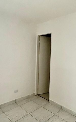 Casa para alugar com 24m², 1 quarto e sem vaga Casa para alugar com 24m², 1 quarto e sem vagaQuarto