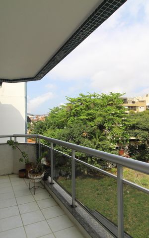 Apartamento à venda com 82m², 3 quartos e 1 vagaSala - Varanda