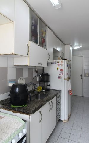 Apartamento à venda com 82m², 3 quartos e 1 vagaCozinha