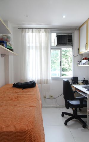 Apartamento à venda com 82m², 3 quartos e 1 vagaQuarto 1