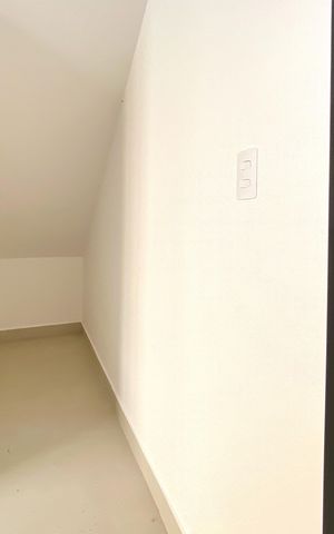 Casa de condomínio à venda com 108m², 2 quartos e 2 vagas Casa de condomínio à venda com 108m², 2 quartos e 2 vagasEntrada