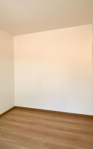 Casa de condomínio à venda com 108m², 2 quartos e 2 vagas Casa de condomínio à venda com 108m², 2 quartos e 2 vagasSuite 2