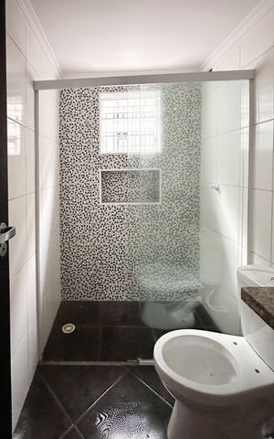 Casa à venda com 202m², 3 quartos e 3 vagasBanheiro Social 2