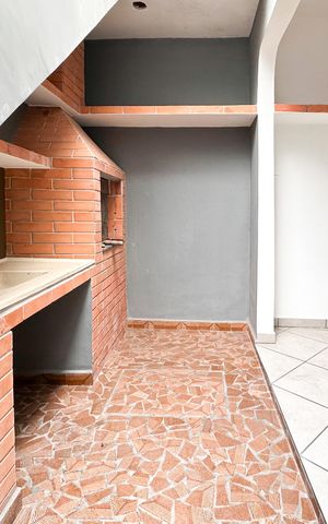 Casa à venda com 202m², 3 quartos e 3 vagasChurrasqueira