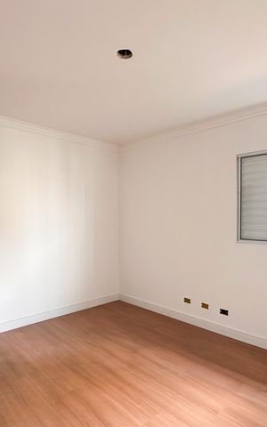 Casa à venda com 202m², 3 quartos e 3 vagasSuíte 