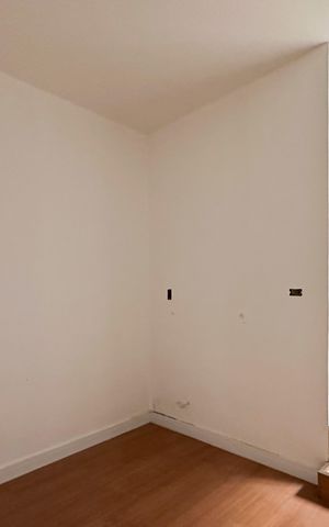 Casa à venda com 202m², 3 quartos e 3 vagasQuarto de Serviço
