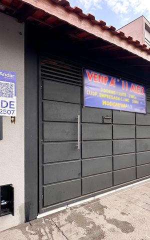 Casa à venda com 202m², 3 quartos e 3 vagasFachada