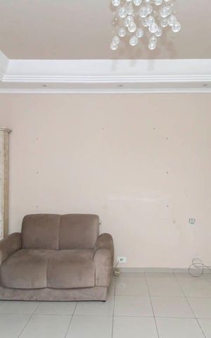 Casa para alugar com 380m², 4 quartos e 1 vaga Casa para alugar com 380m², 4 quartos e 1 vagaSala