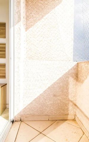 Apartamento à venda com 55m², 2 quartos e 2 vagas Apartamento à venda com 55m², 2 quartos e 2 vagasVaranda