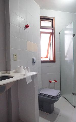 Casa para alugar com 180m², 4 quartos e 3 vagasBanheiro