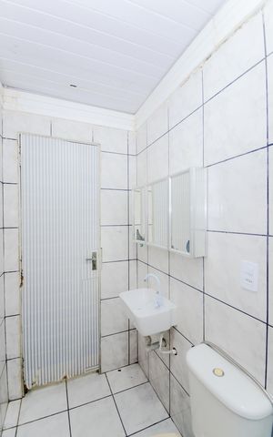 Casa para alugar com 130m², 2 quartos e 2 vagasBanheiro Social
