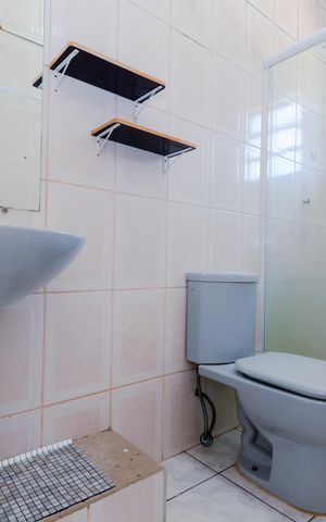 Casa para alugar com 130m², 2 quartos e 2 vagasBanheiro da Suíte