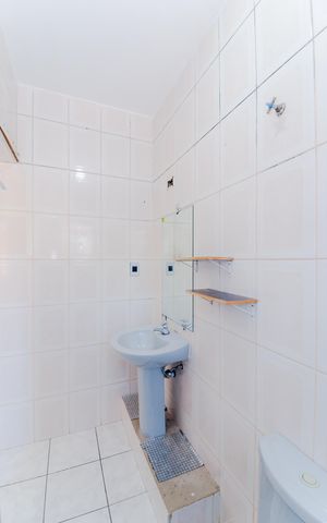 Casa para alugar com 130m², 2 quartos e 2 vagasBanheiro da Suíte