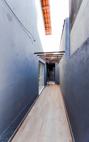 Casa para alugar com 130m², 2 quartos e 2 vagasQuintal