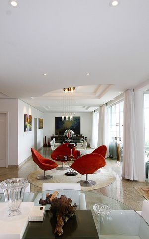 Casa à venda com 650m², 4 quartos e 3 vagasSala 1