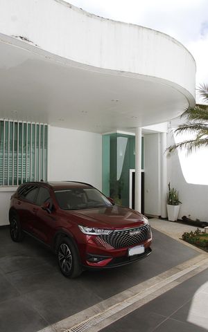 Casa à venda com 650m², 4 quartos e 3 vagasGaragem