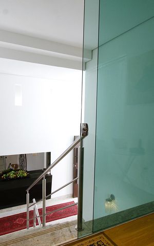 Casa à venda com 650m², 4 quartos e 3 vagasEscada